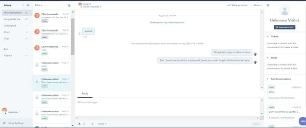 HubSpot's live chat app software inside the HubSpot CRM